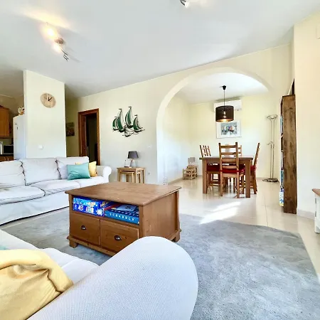 Avondale 3bedroom With Air-conditioning & Private Swimming Pool *